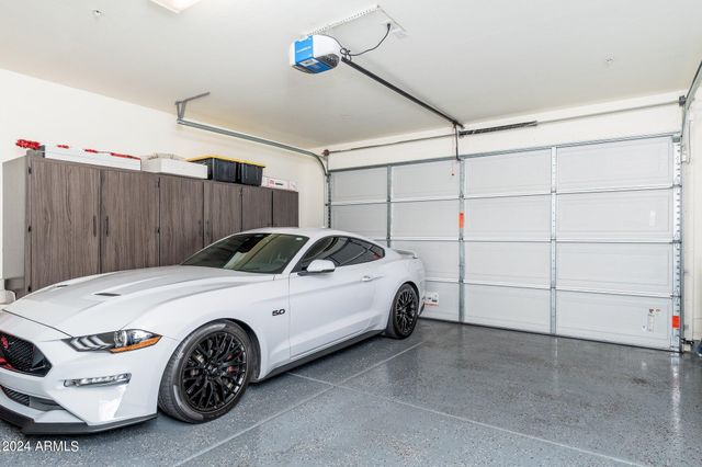 10648 W EUCALYPTUS Road, Peoria, AZ 85383