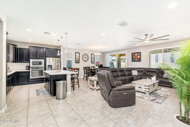 10648 W EUCALYPTUS Road, Peoria, AZ 85383