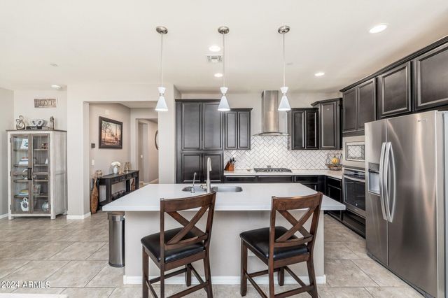 10648 W EUCALYPTUS Road, Peoria, AZ 85383