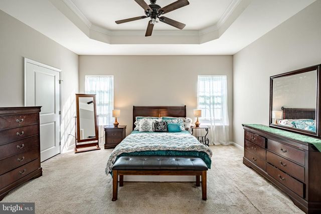 246 ANITA CT, Newark, DE 19702