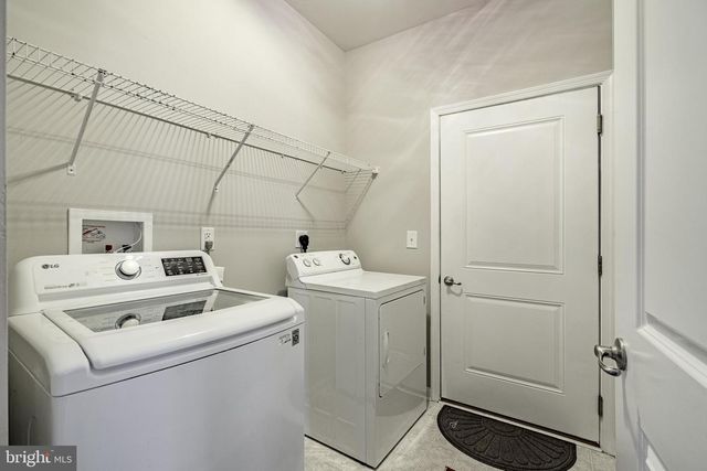 246 ANITA CT, Newark, DE 19702