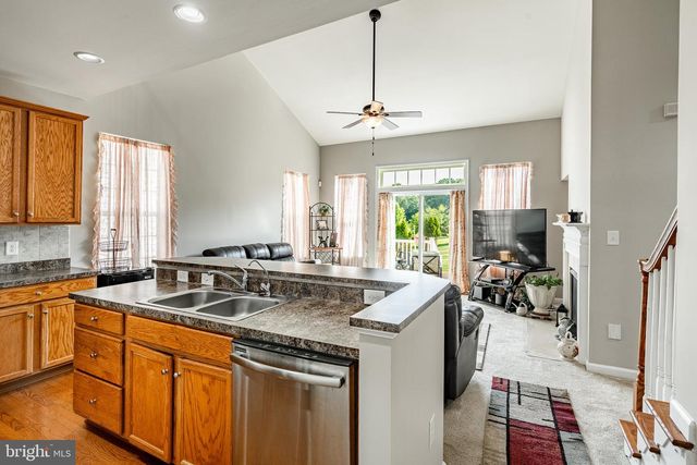 246 ANITA CT, Newark, DE 19702