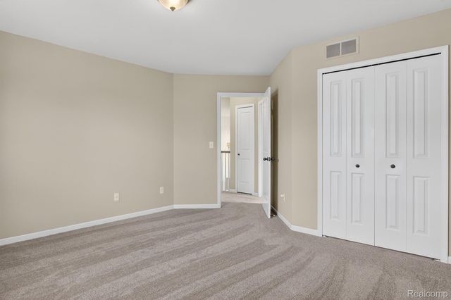 4241 Tonawanda Avenue, Royal Oak Charter Township, MI 48073