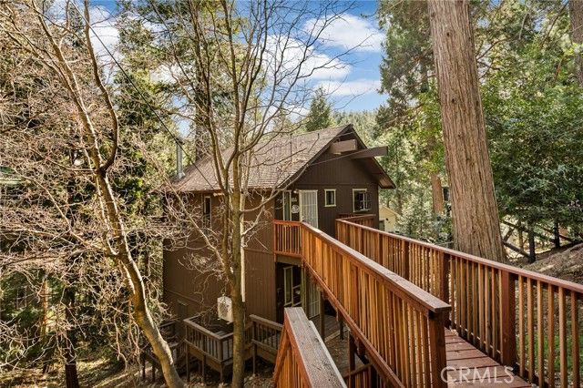 855 Deer Trail, Crestline, CA 92325