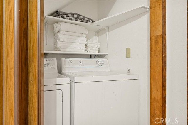 855 Deer Trail, Crestline, CA 92325