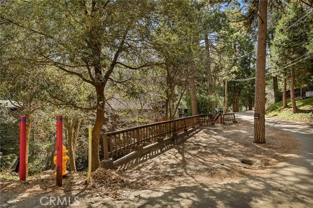 855 Deer Trail, Crestline, CA 92325