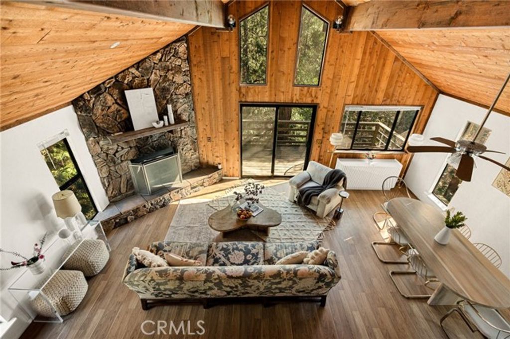 855 Deer Trail, Crestline, CA 92325