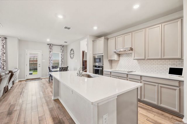 14558 Flatiron Cliff, San Antonio, TX 78253