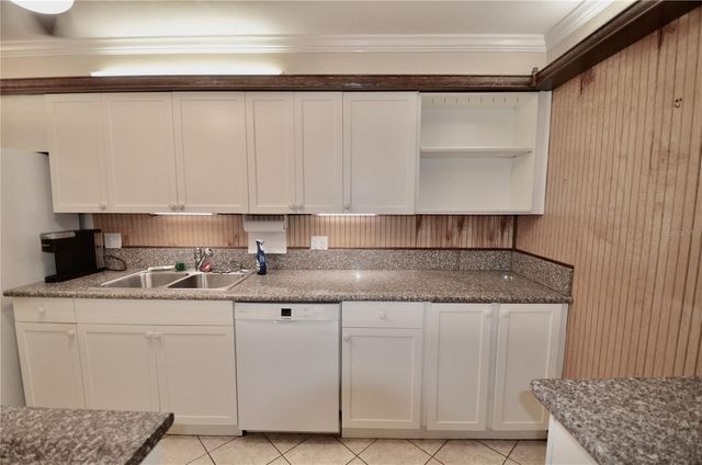 1719 NW 23RD AVENUE PH-C, Gainesville, FL 32605