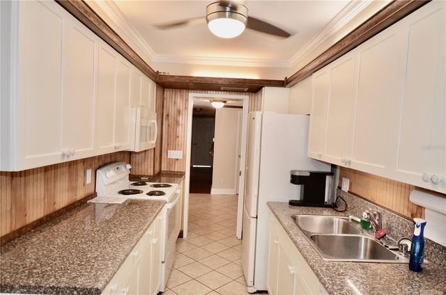 1719 NW 23RD AVENUE PH-C, Gainesville, FL 32605