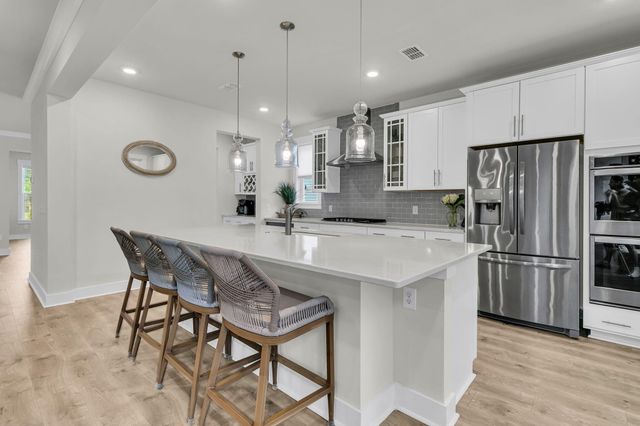 130 Wappoo Trce Lane, Summerville, SC 29486