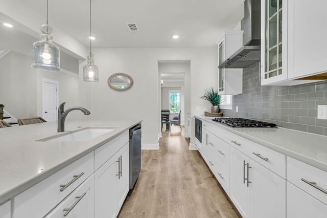 130 Wappoo Trce Lane, Summerville, SC 29486