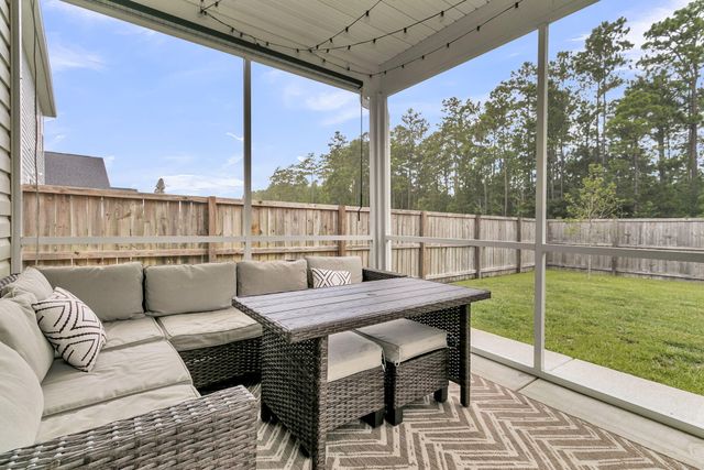 130 Wappoo Trce Lane, Summerville, SC 29486