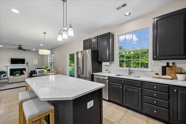 107 REDCLOUD CT, Frederick, MD 21702