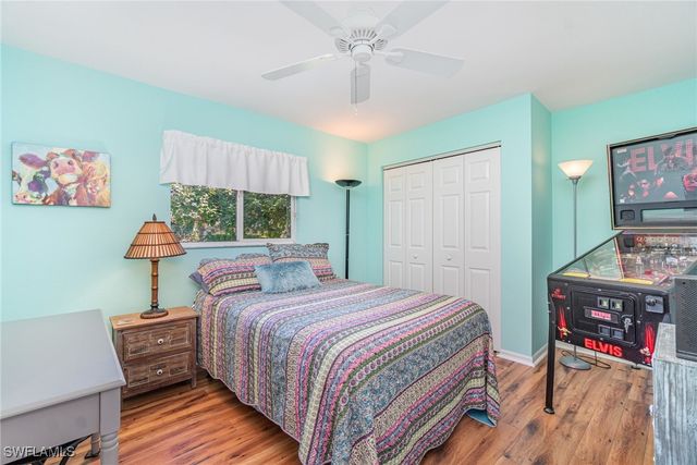 4122 Olde Meadowbrook LN, Estero, FL 34134