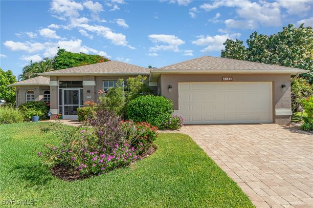 4122 Olde Meadowbrook LN, Estero, FL 34134