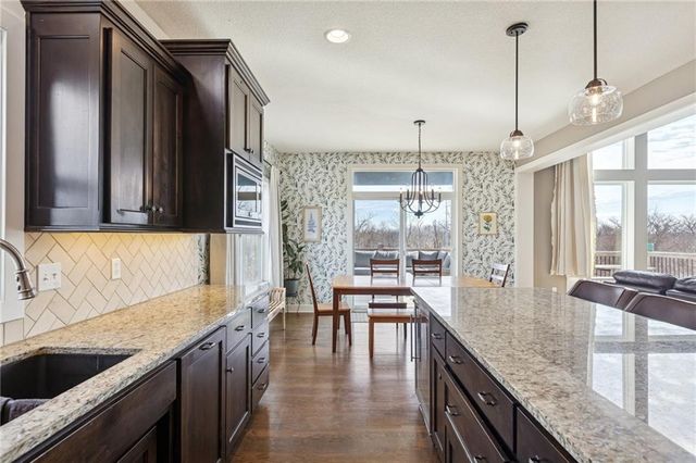 17205 Thomas Lane Road, Smithville, MO 64089