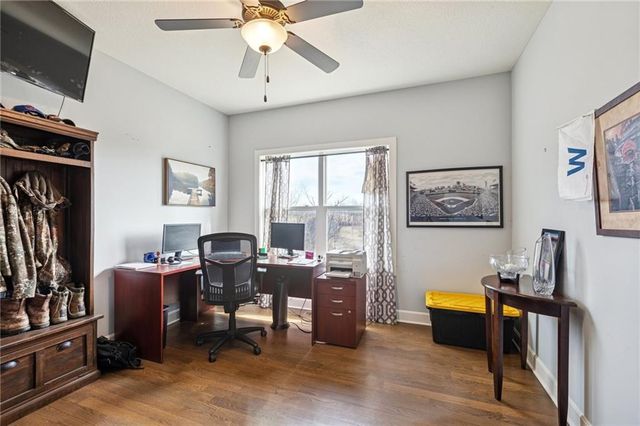 17205 Thomas Lane Road, Smithville, MO 64089