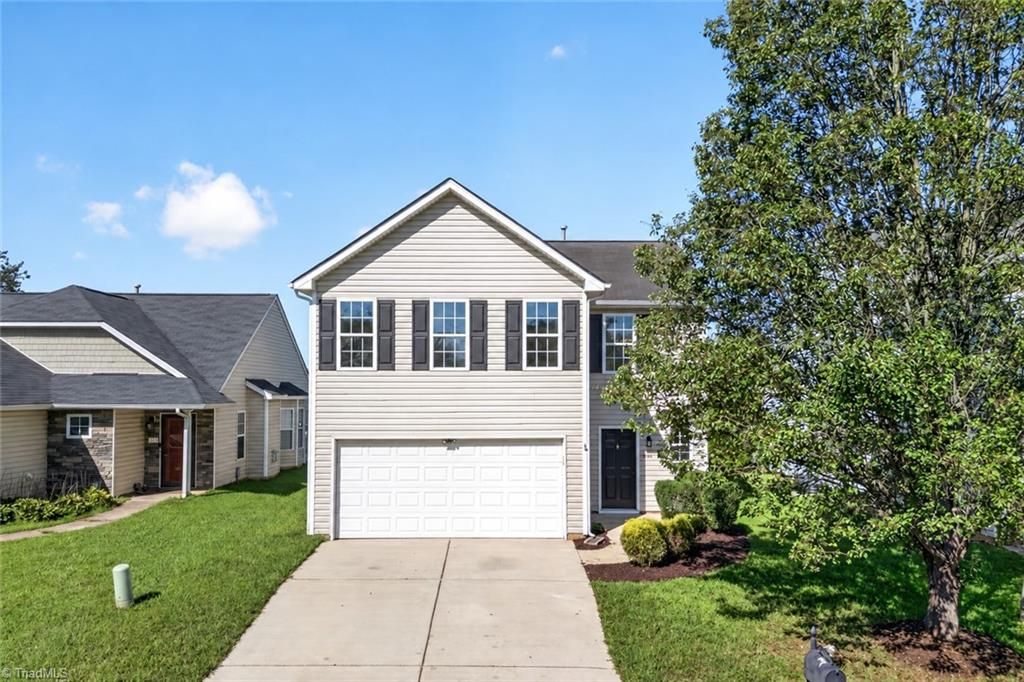 688 Winners Point, Whitsett, NC 27377