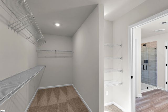 156 Hunter Ridge Drive, Boiling Springs, SC 29316