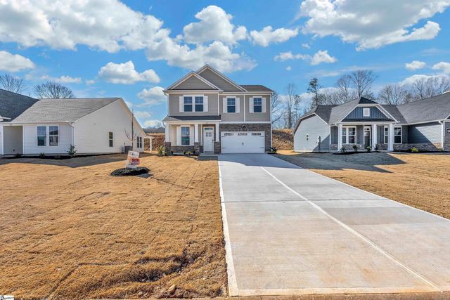 156 Hunter Ridge Drive, Boiling Springs, SC 29316