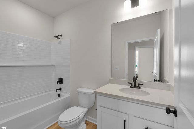 156 Hunter Ridge Drive, Boiling Springs, SC 29316