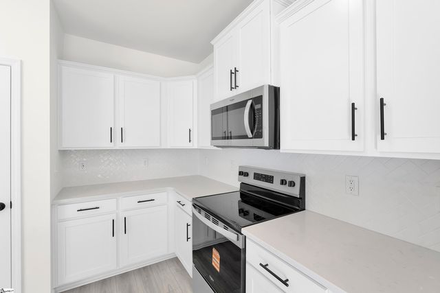 156 Hunter Ridge Drive, Boiling Springs, SC 29316