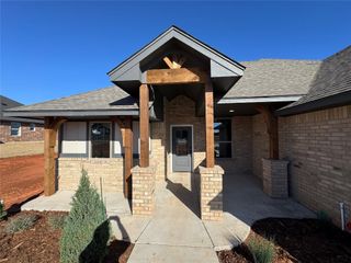 2800 Juneberry Lane, Newcastle, OK 73065