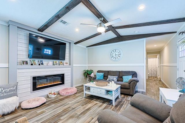 800 Columbia Dr., Myrtle Beach, SC 29577