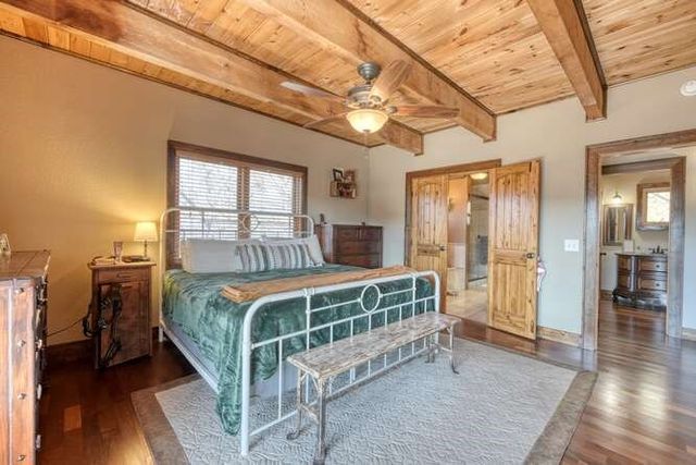 230 Smokin Ridge, Hayesville, NC 28904