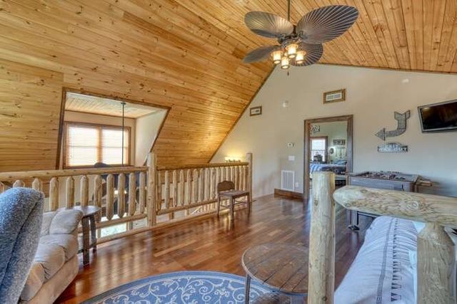 230 Smokin Ridge, Hayesville, NC 28904