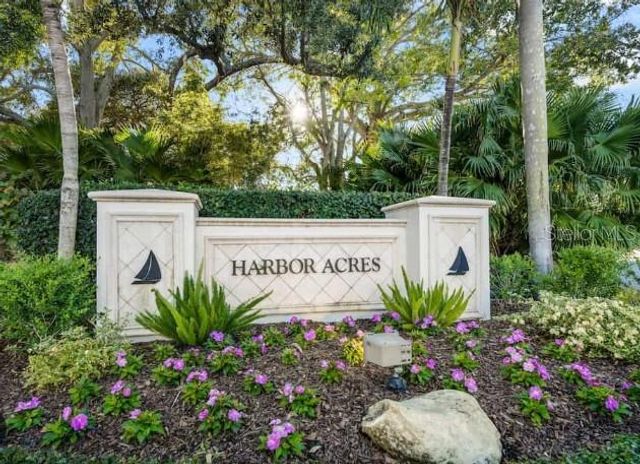 1387 HARBOR DRIVE, Sarasota, FL 34239