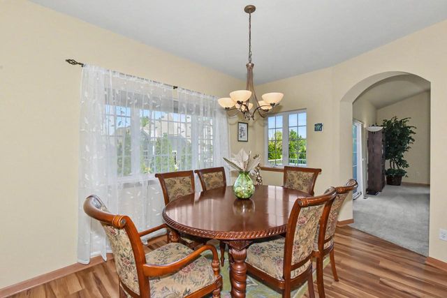 2307 Silver Fox COURT, Waukesha, WI 53188
