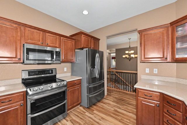 2307 Silver Fox COURT, Waukesha, WI 53188