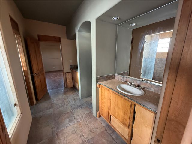 2708 Ventoso, Santa Fe, NM 87505