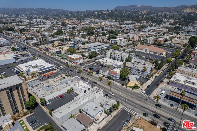 1443 N Mariposa, Los Angeles, CA 90027