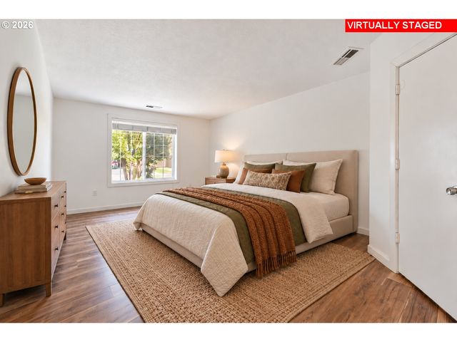 3716 Se SUNRISE Dr, Camas, WA 98607