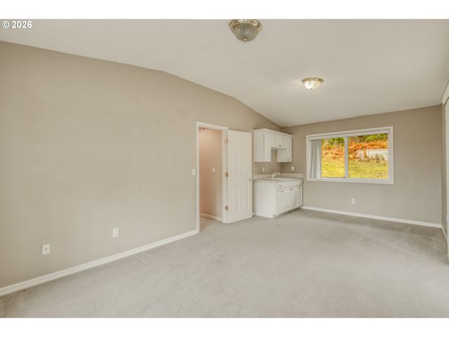 9690 Se 257TH Dr, Damascus, OR 97089