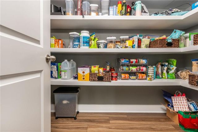 908 Summit Drive, Canton, GA 30114