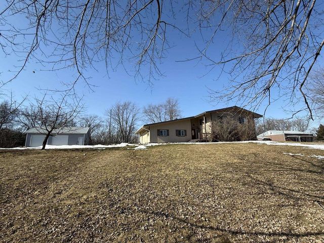 23217 Lyndale Road, Kendall, WI 54638