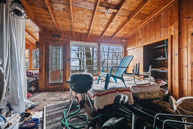 1812 Morning Glory Lane, Fennville, MI 49408