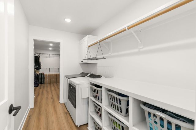 11174 Westport Drive, West Des Moines, IA 50266