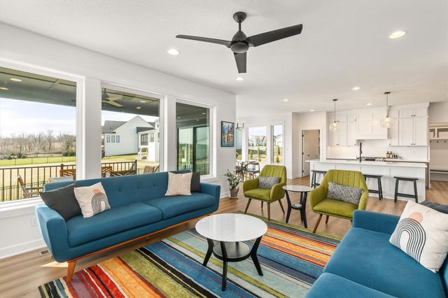 11174 Westport Drive, West Des Moines, IA 50266