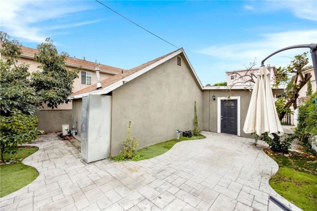 1109 S Dacotah, Los Angeles, CA 90023