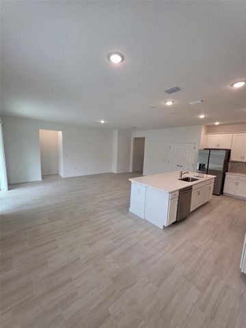 6008 VISION ROAD, St Cloud, FL 34771