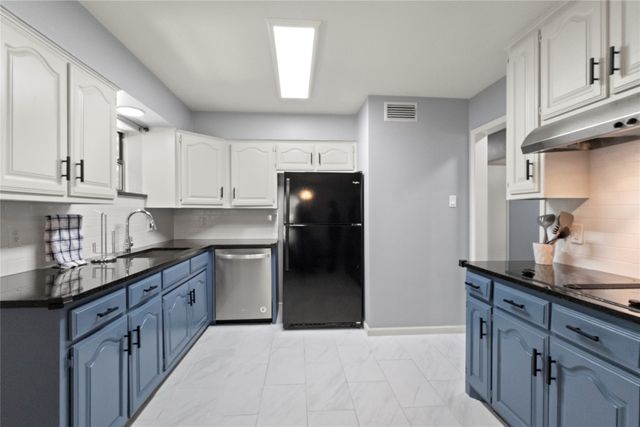 3122 Old Orchard Road, Garland, TX 75041