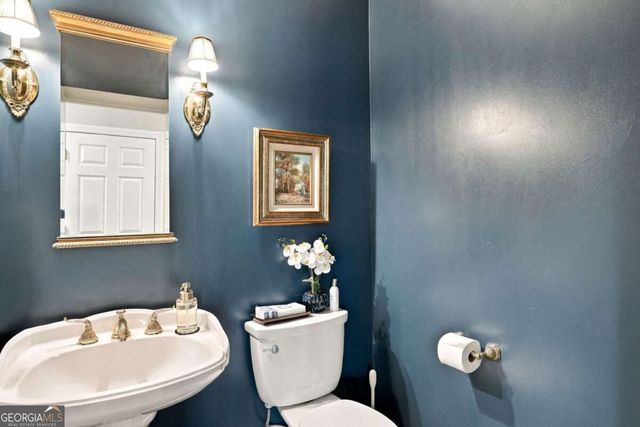 2150 Roos Place NE, Marietta, GA 30066