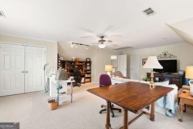 2150 Roos Place NE, Marietta, GA 30066