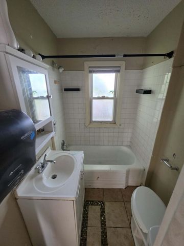 350 Wrexham Avenue, Columbus, OH 43223