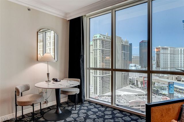 135 East Harmon Avenue 2211, Las Vegas, NV 89109